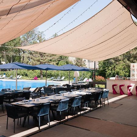 Hyatt Regency Bishkek Hotel Ngoại thất bức ảnh