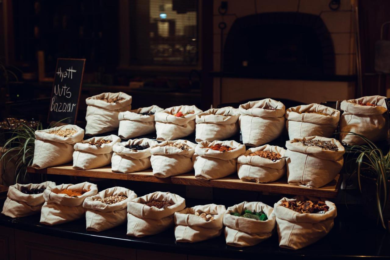 Hyatt Regency Bishkek Hotel Ngoại thất bức ảnh