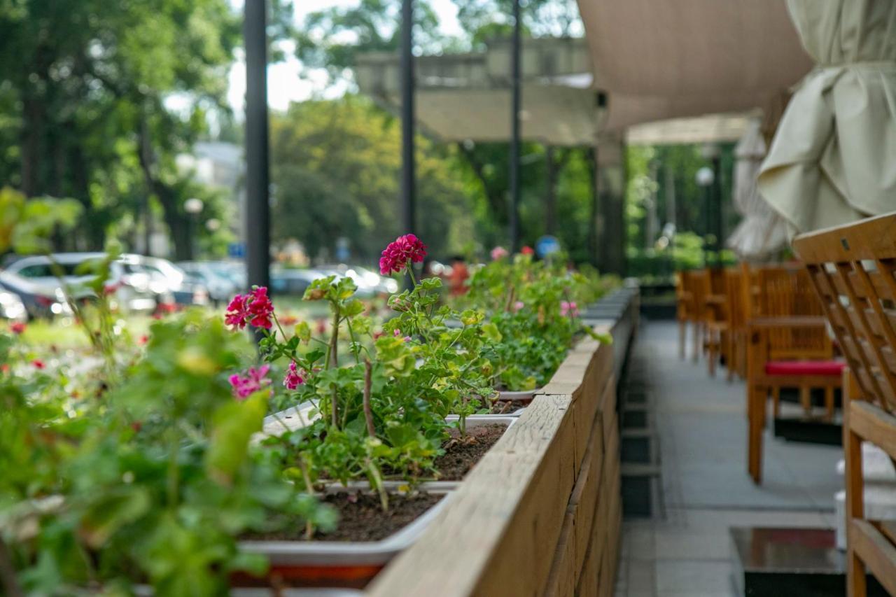 Hyatt Regency Bishkek Hotel Ngoại thất bức ảnh