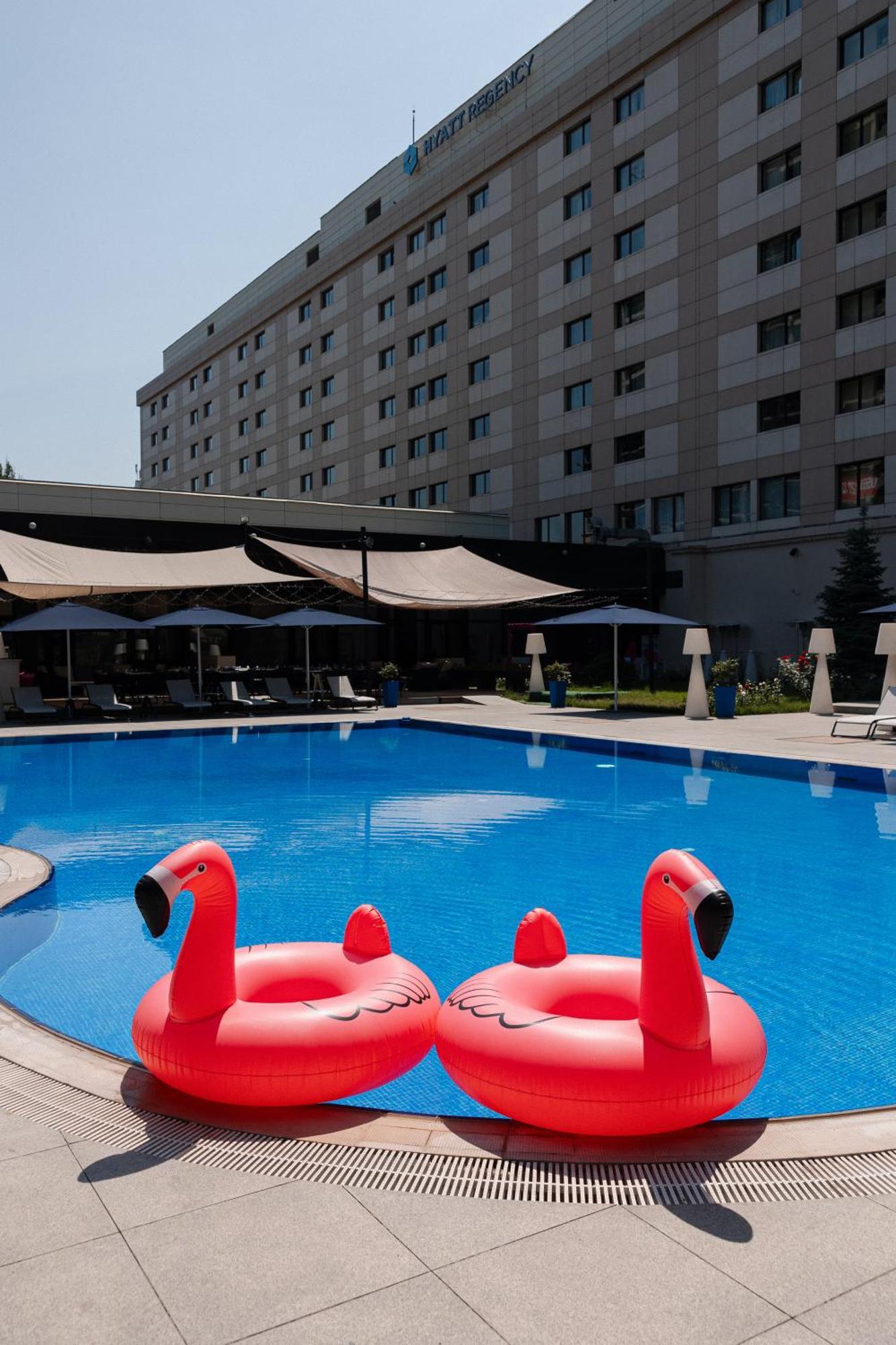 Hyatt Regency Bishkek Hotel Ngoại thất bức ảnh